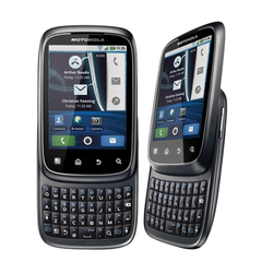 Motorola SPICE XT300 – Retro Slider Phone with QWERTY Keyboard