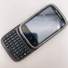 Motorola SPICE XT300 – Retro Slider Phone with QWERTY Keyboard